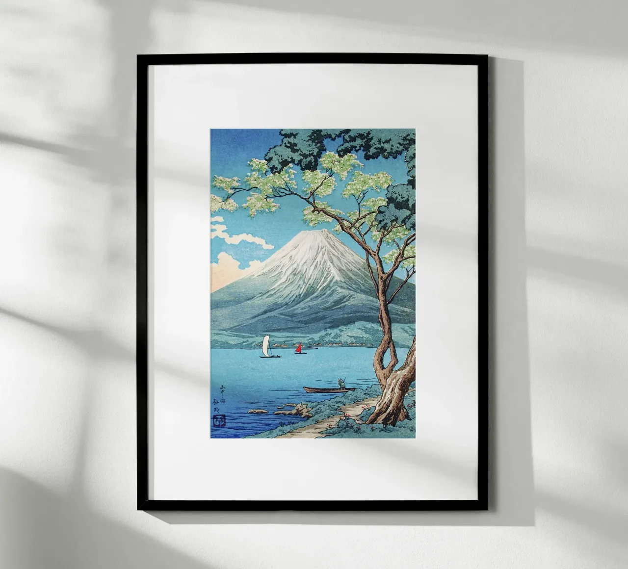 Il Monte Fuji dal lago Yamanaka di Hiroaki Takahashi poster con telaio in plastica da Art History