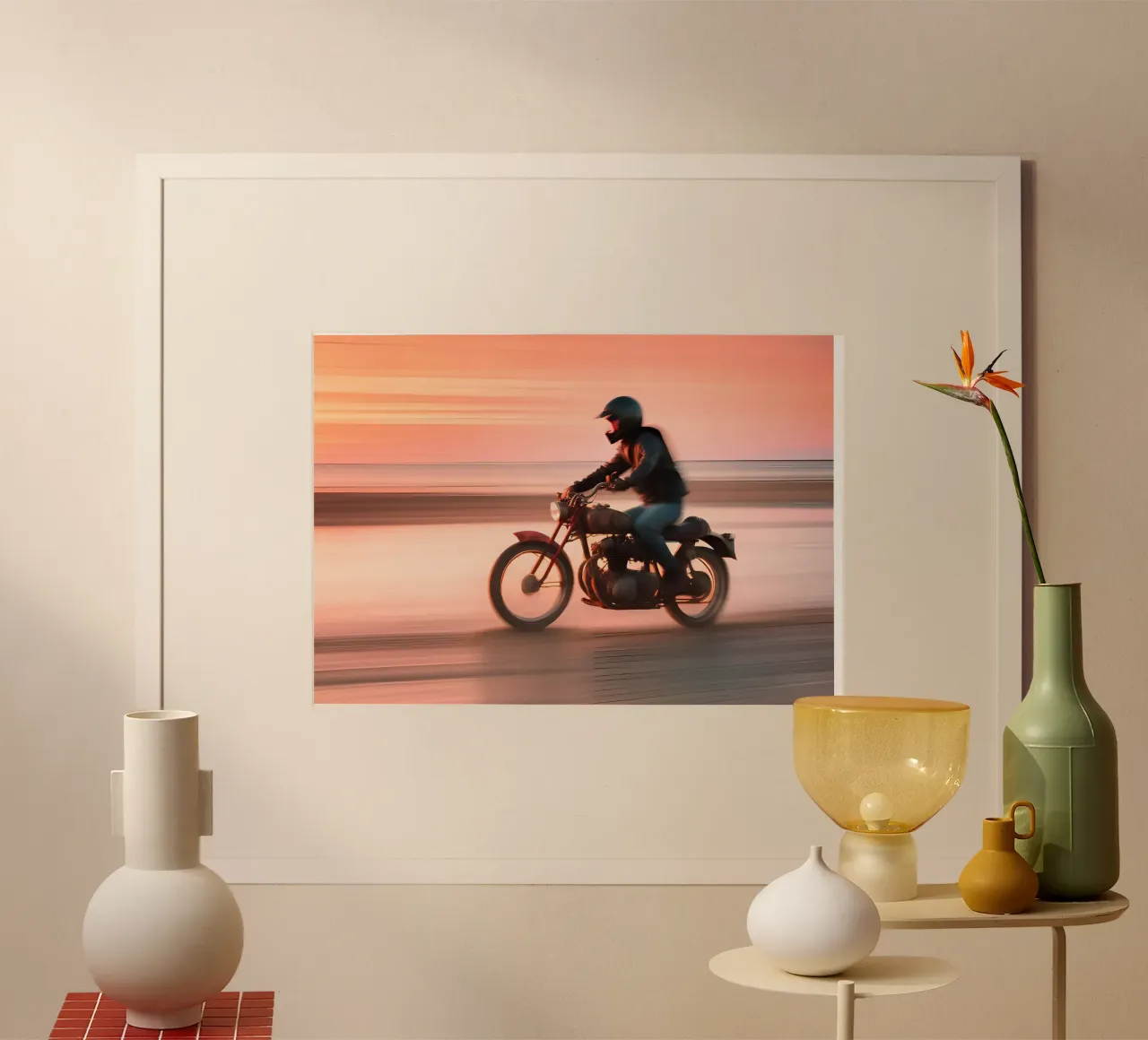 Sunset Driver poster con telaio in plastica da ICONICA Art Studio