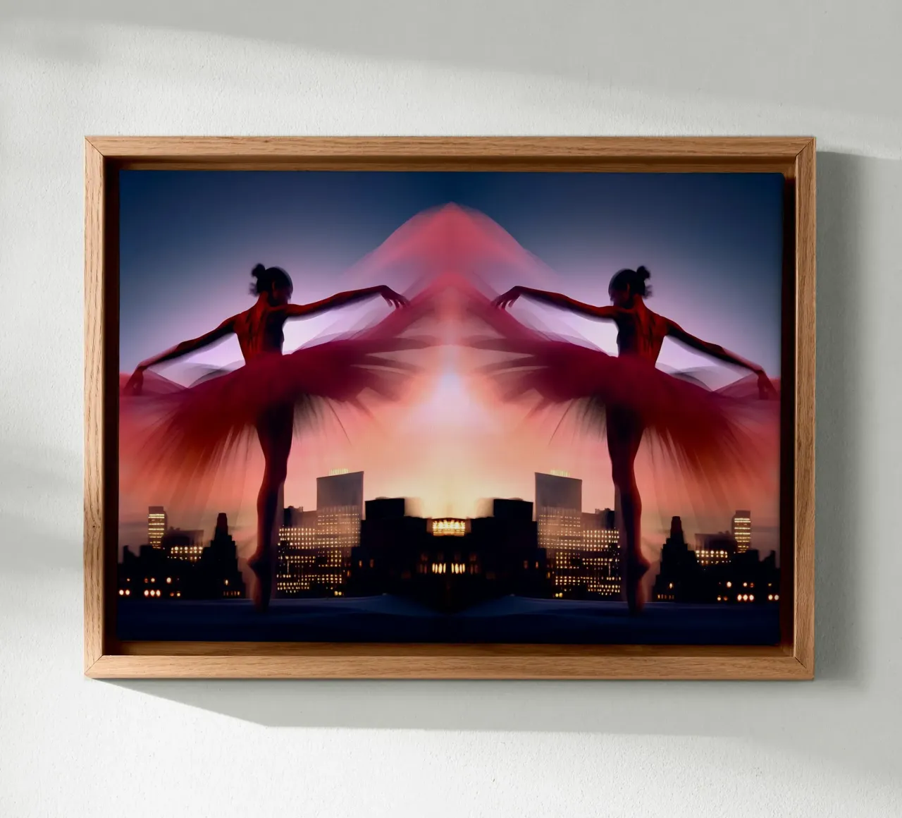 La Danseuse en Reflet tela con Cornice a cassetta da ICONICA Art Studio