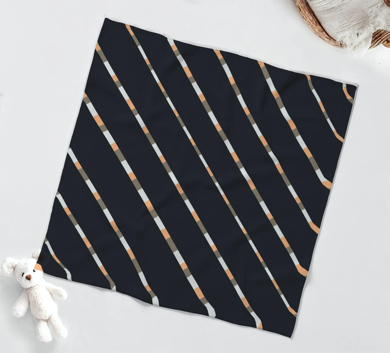 Tessitura a righe 05 coperta in pile da Little Dean
