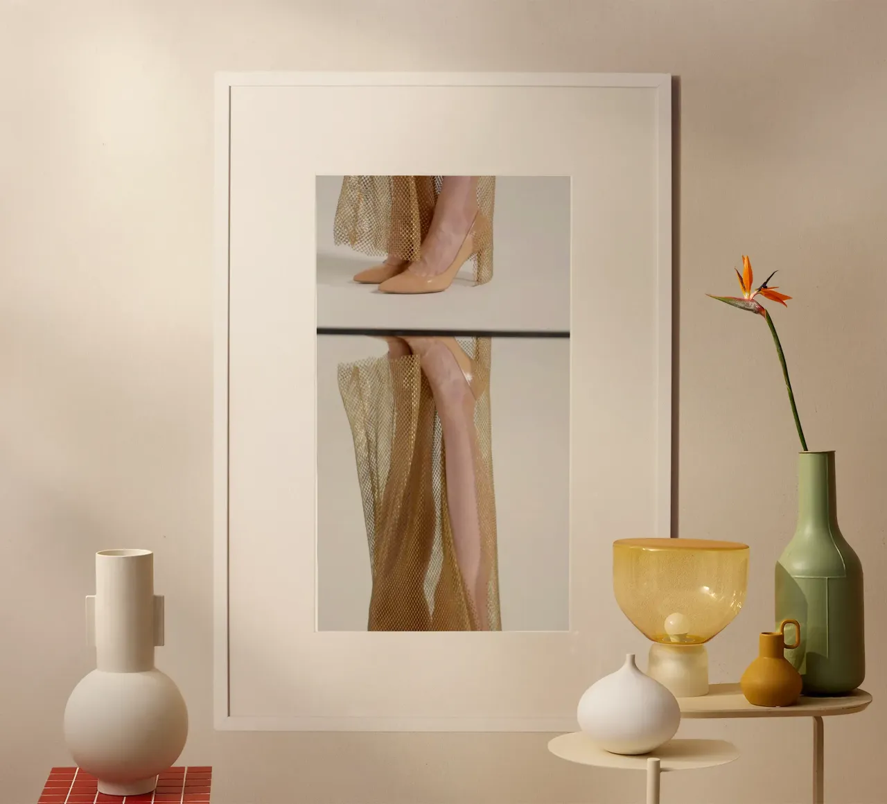 Maglia dorata e tacchi nudi 1 poster da riedelphotoart