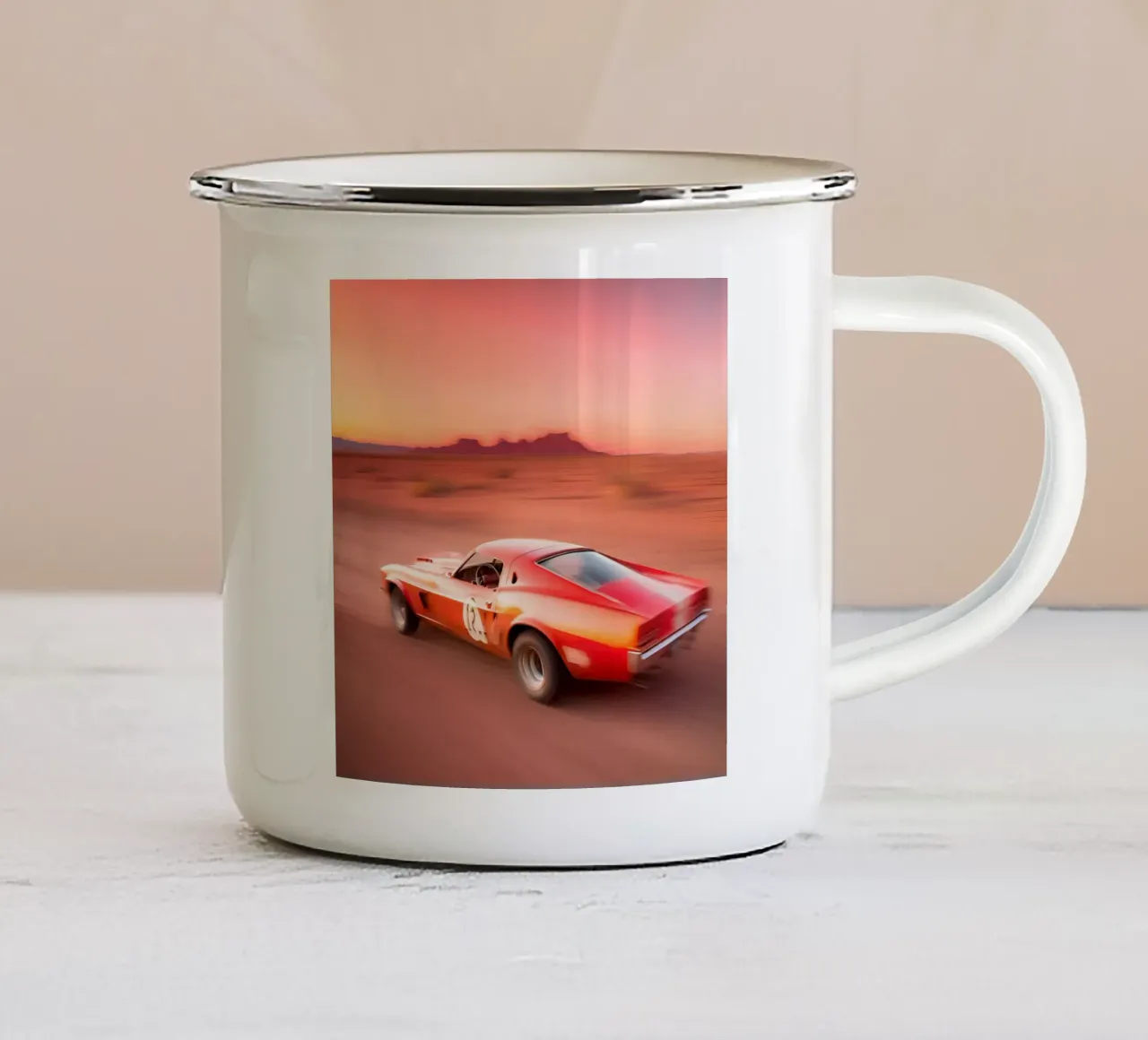Velocity tazza in smalto da ICONICA Art Studio