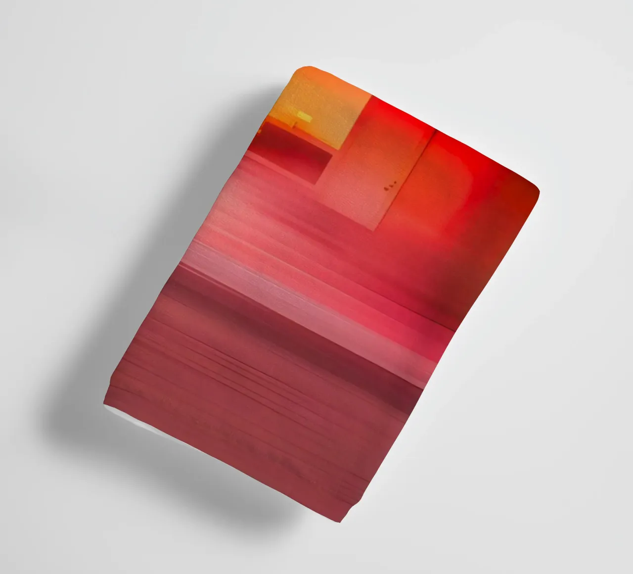 Das Rosa Haus Handtuch von ICONICA Art Studio