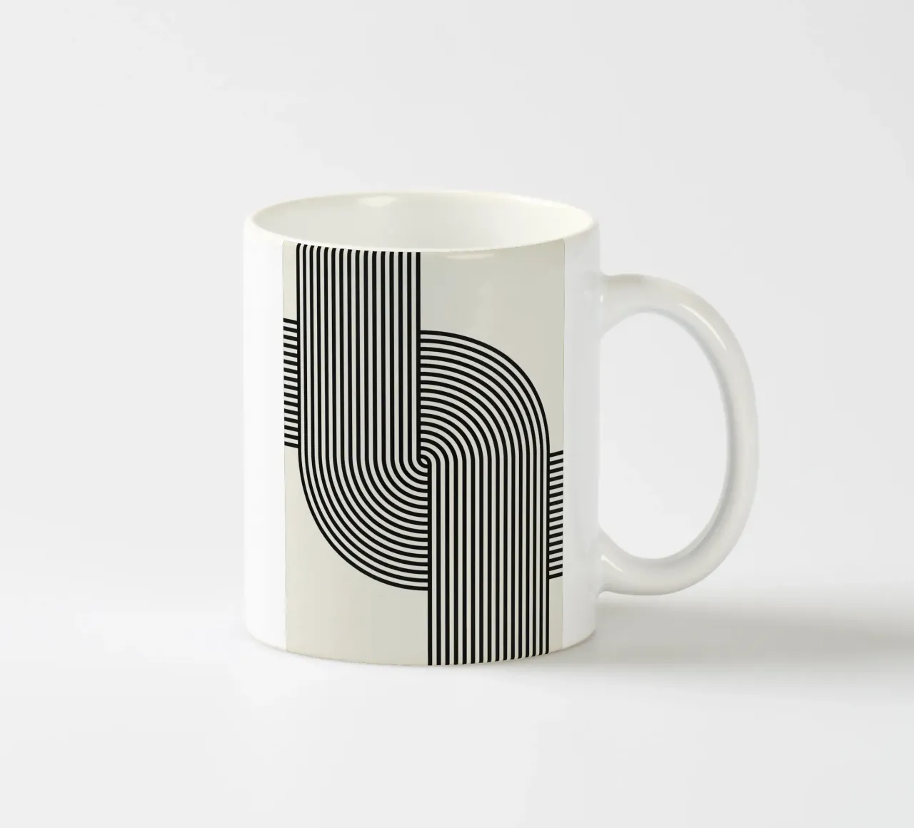 Astratto e geometrico tazza in ceramica da Maria Lang