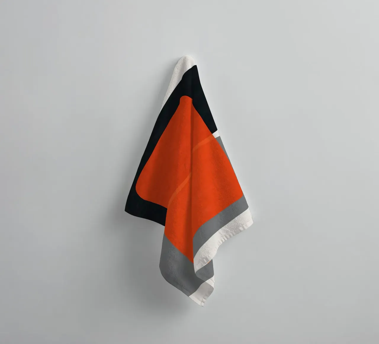 Abstract expression VIII towel by Maria Lang