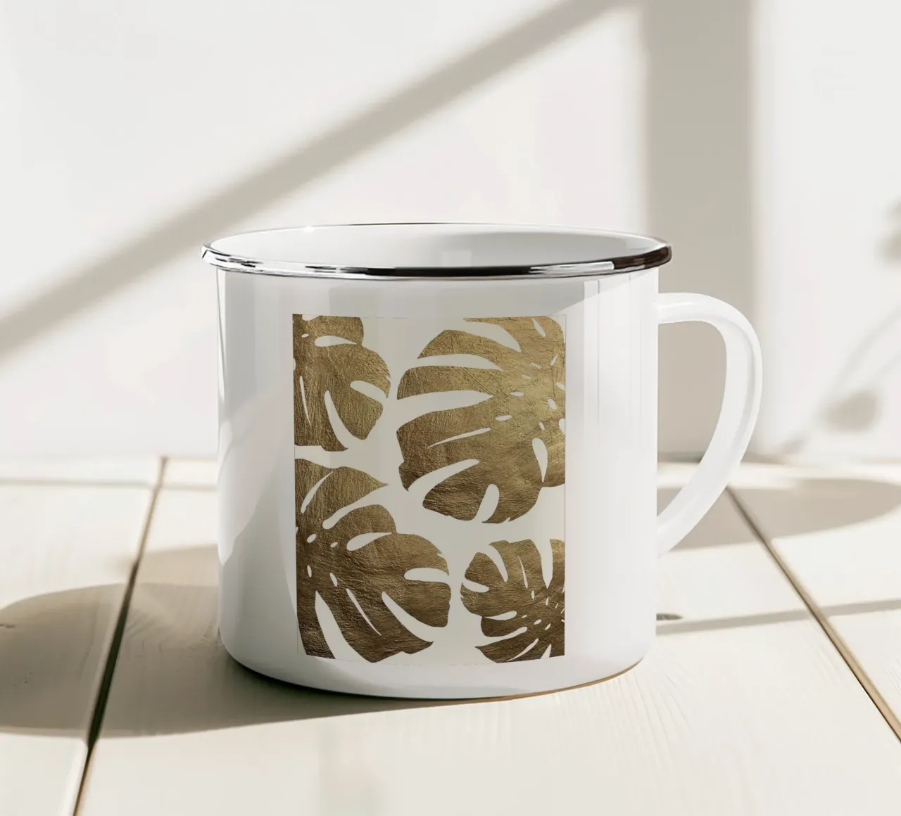 Foglia d'oro tazza in smalto da Maria Lang