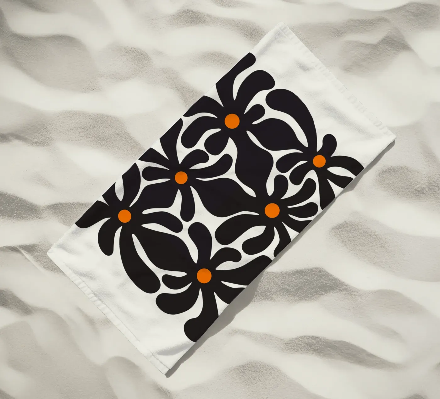 Fiori retrò telo mare da Asha Designs