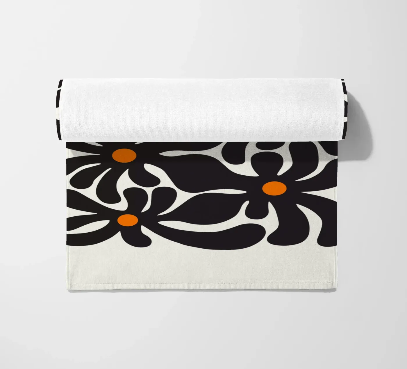 Fiori retrò telo mare da Asha Designs