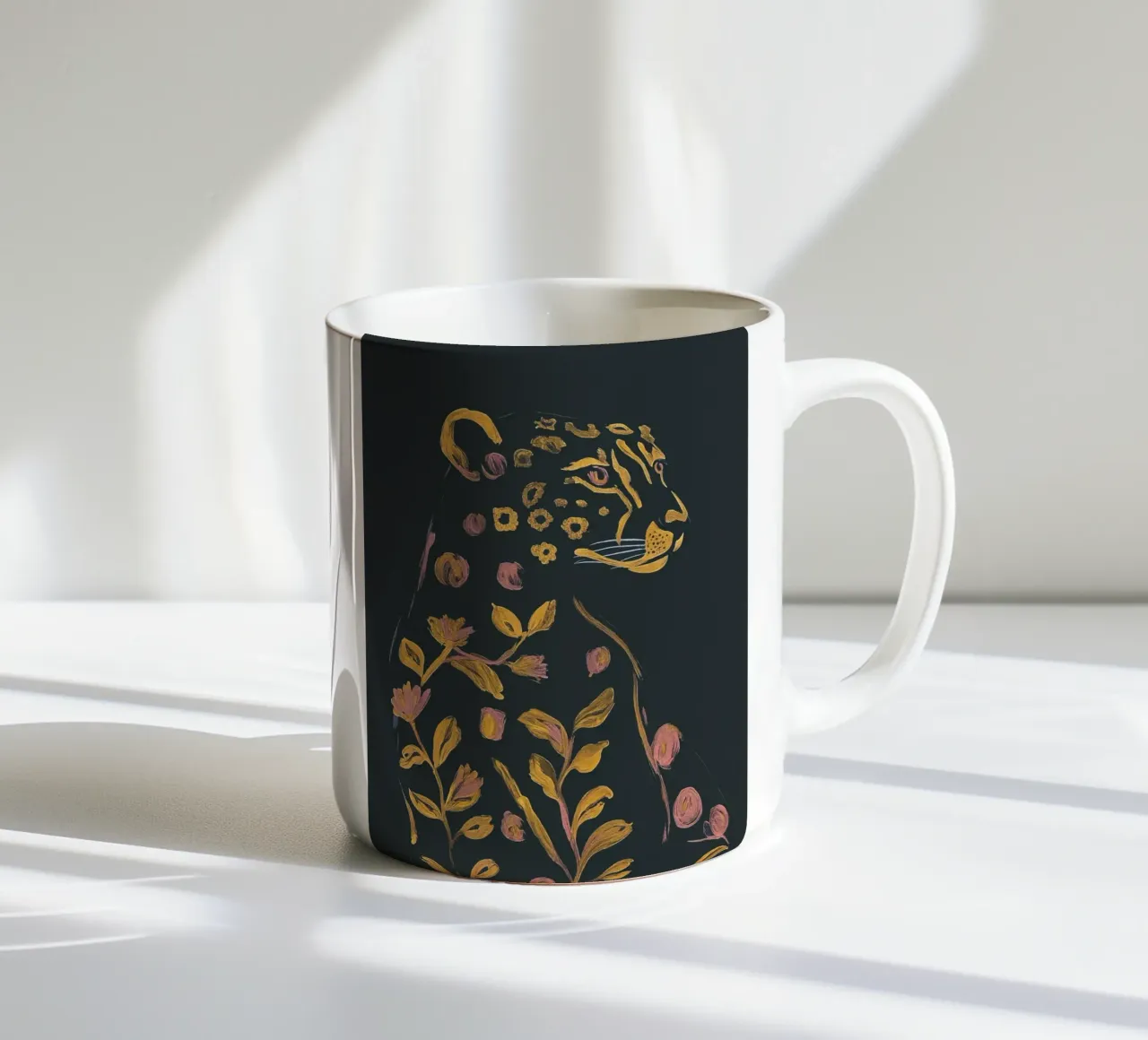 Ghepardo floreale tazza in ceramica da ThingDesign