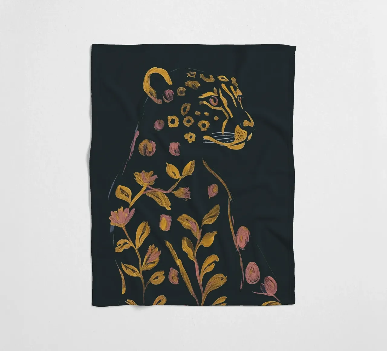 Ghepardo floreale coperta in pile da ThingDesign