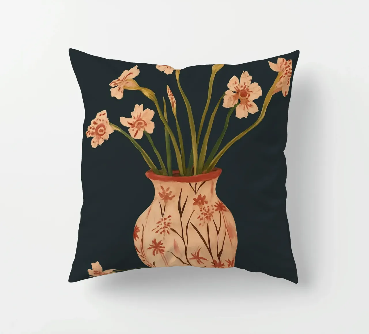 Fiori di colore rosa in un vaso dipinto cuscino da ThingDesign