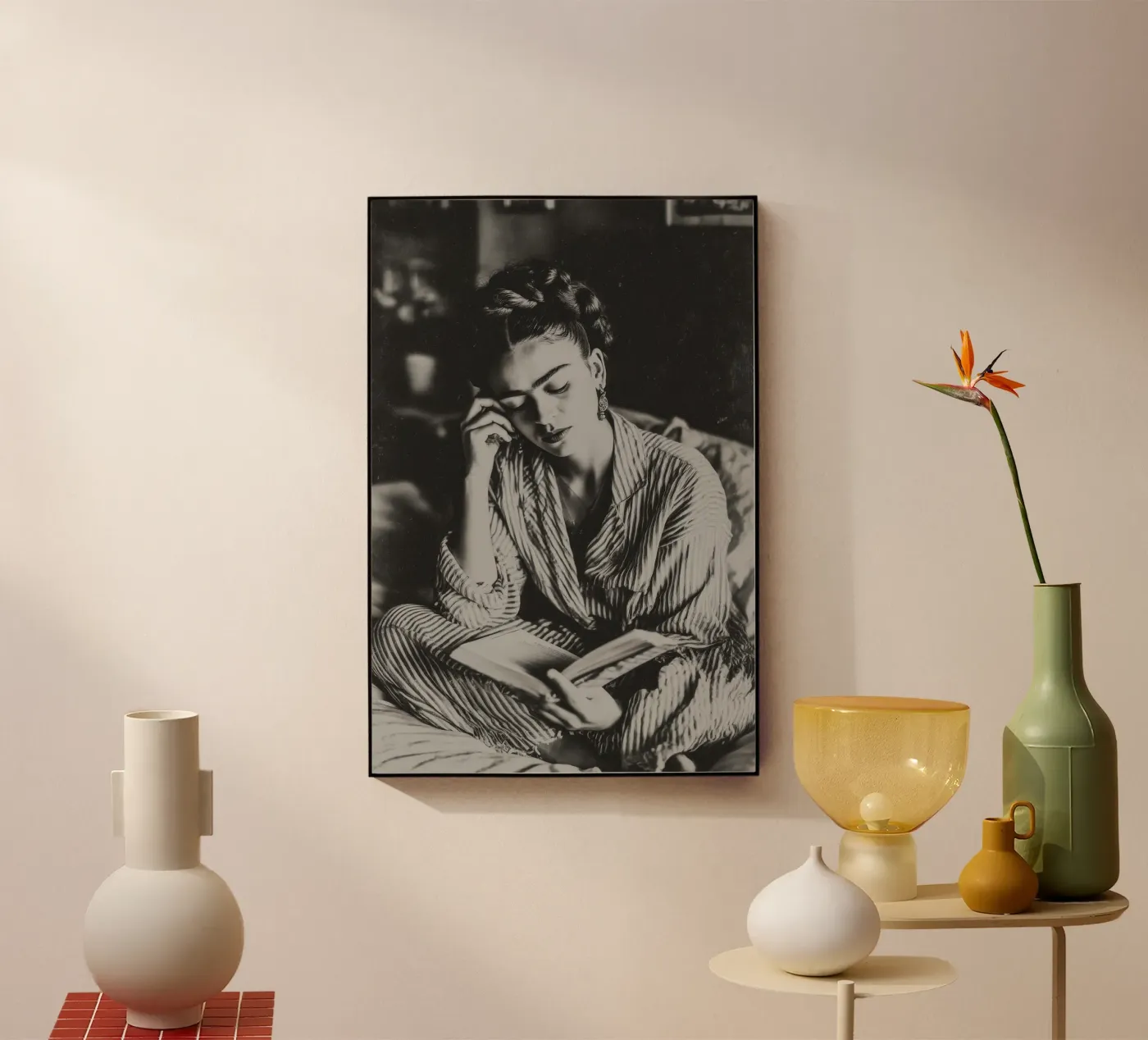 Reading Frida plexiglass da treechild