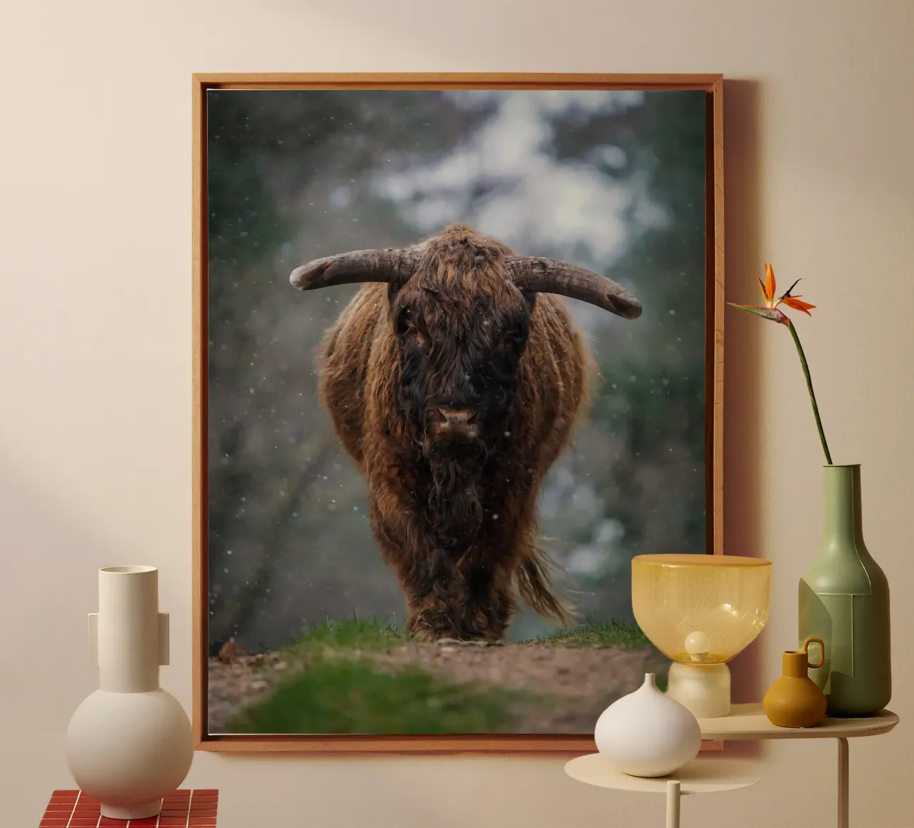 Mucca Highland in inverno tela con Cornice a cassetta da Tom's Wildlife