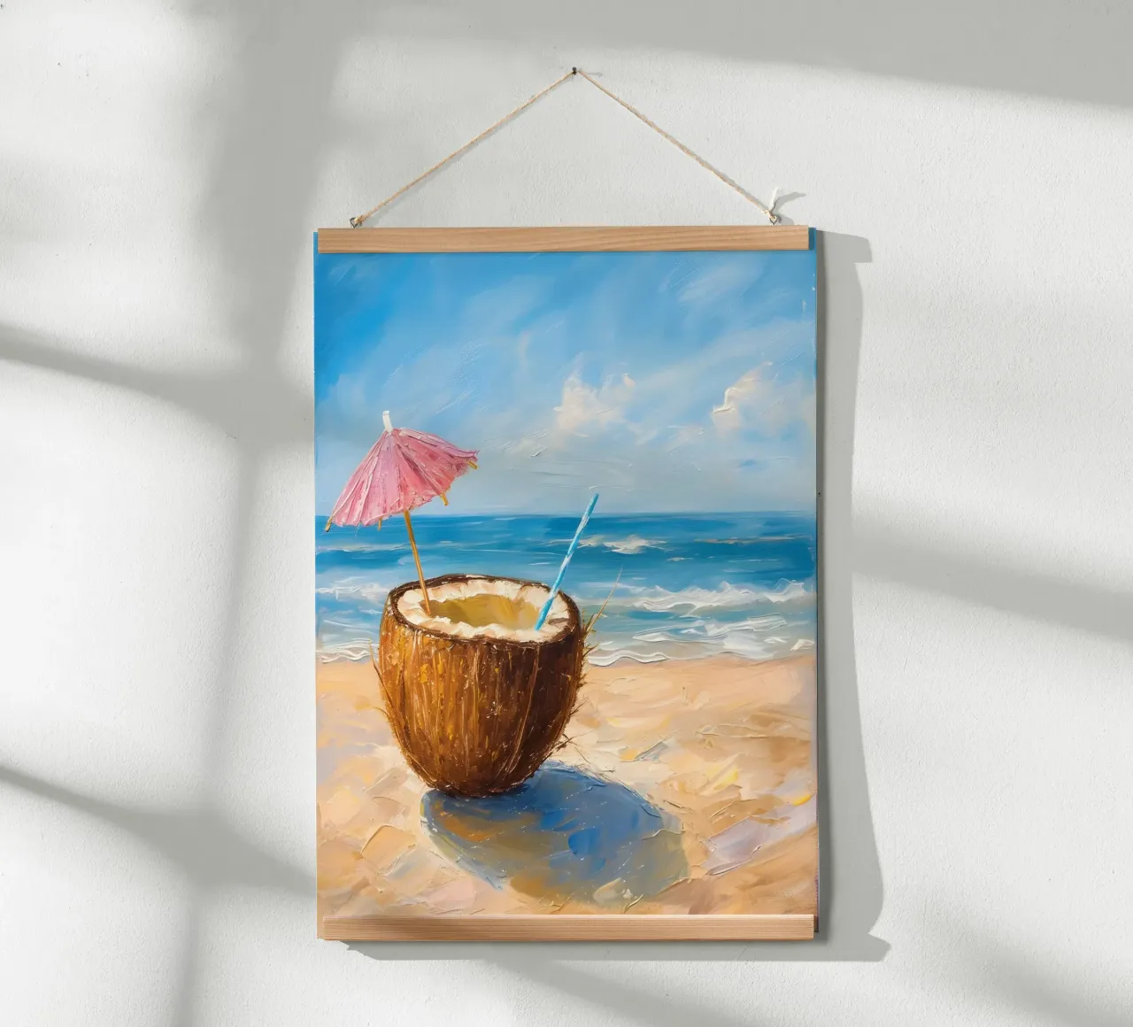 Noce di cocco sulla spiaggia con mare poster con telaio in plastica da Yaso Design & Art