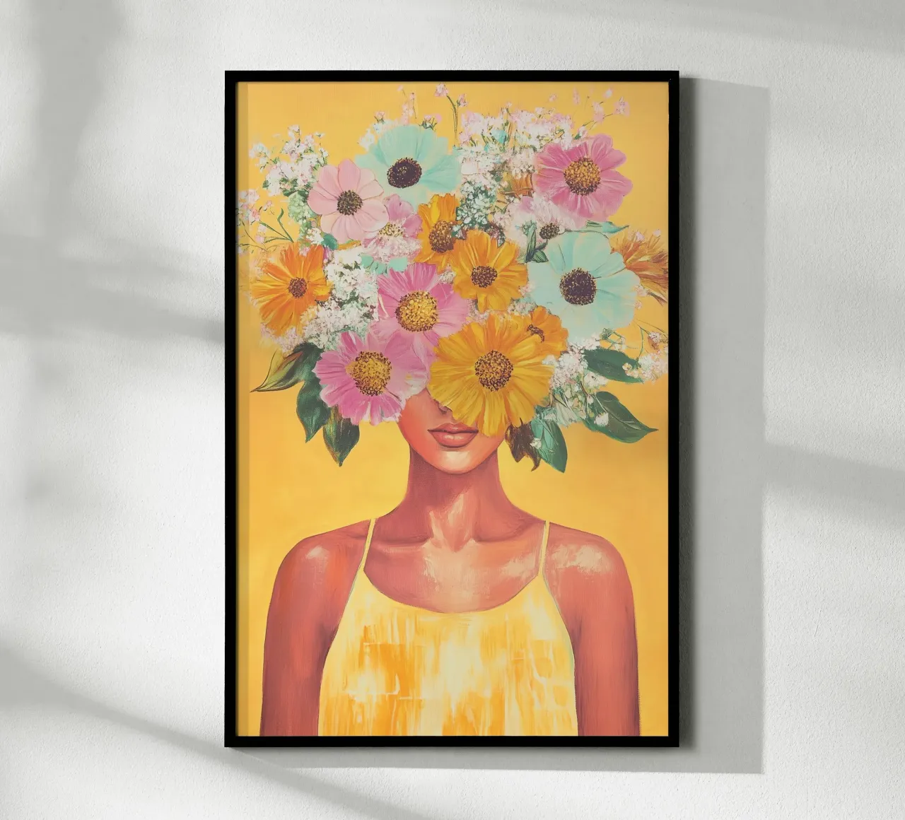 Magia femminile del fiore giallo poster con telaio in plastica da Carinaprint