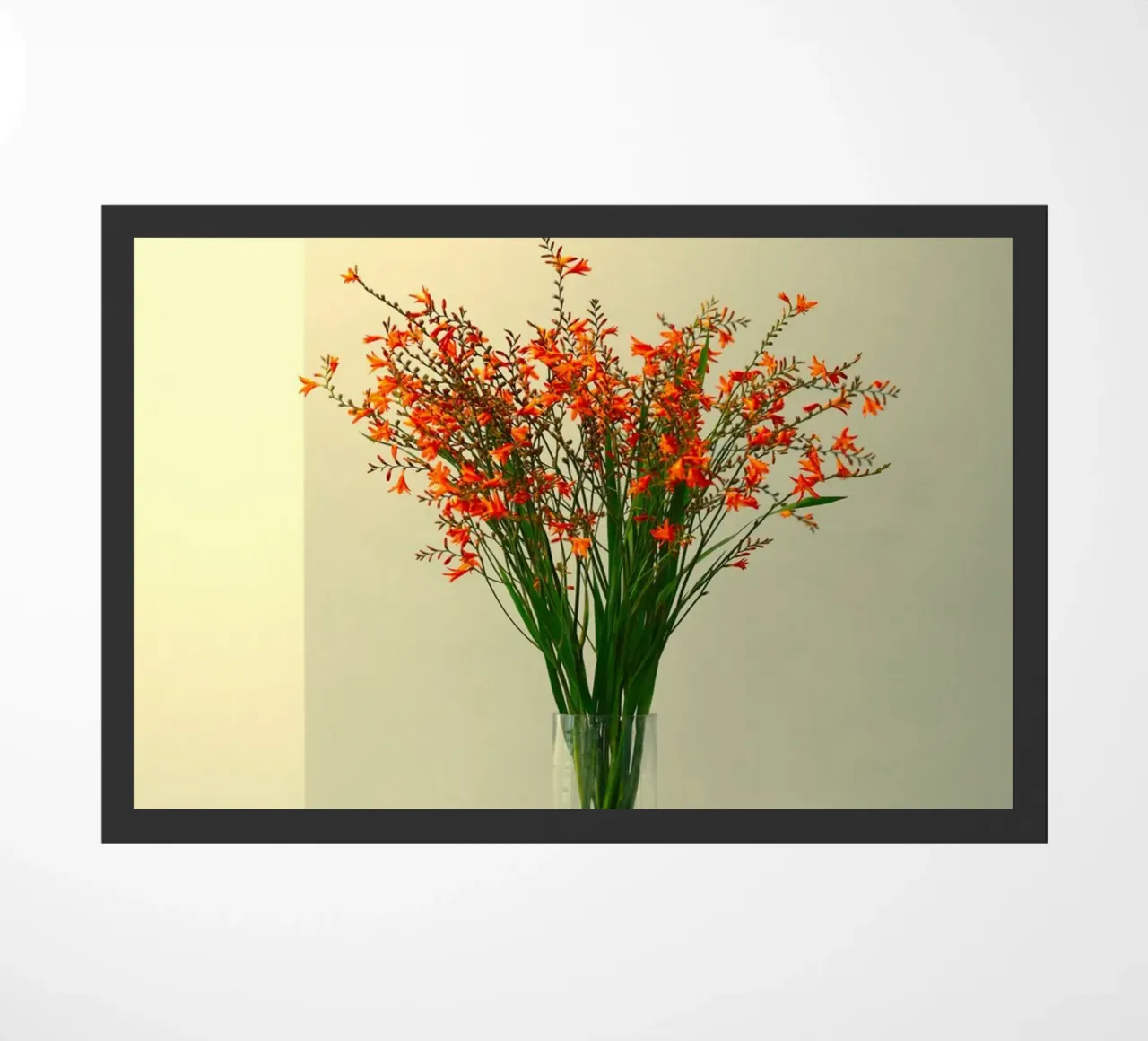 single vase in light zerbino da mip of map