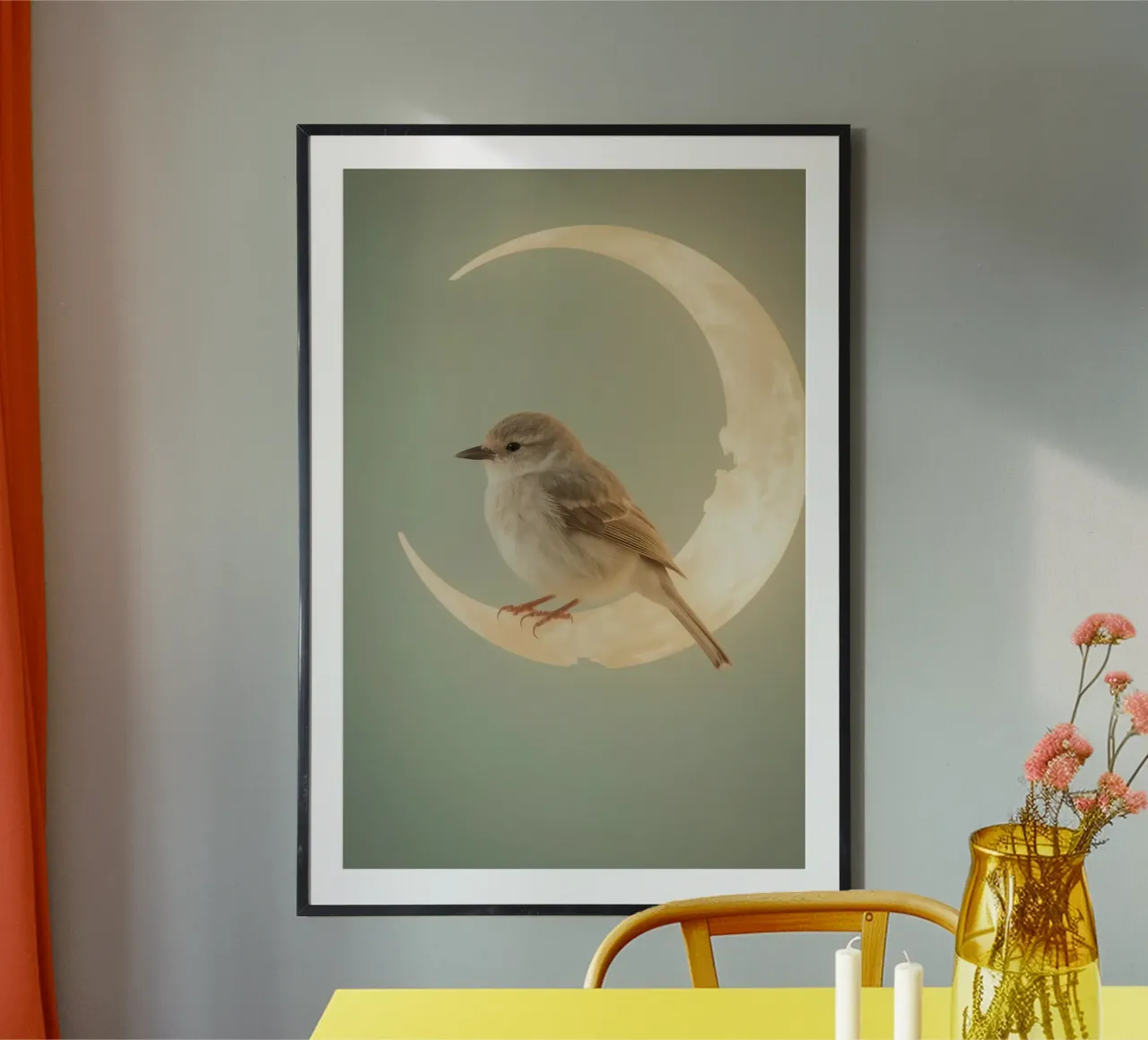 Uccello appollaiato sulla mezzaluna poster con telaio in alluminio da DesignDoodle
