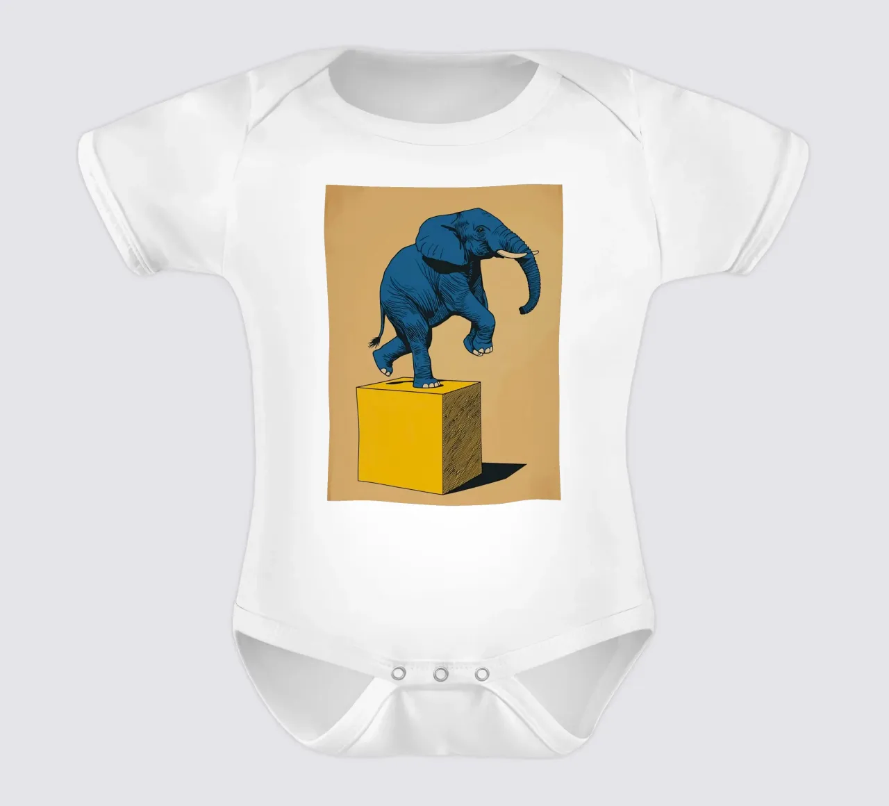 Eléphant bleu en équilibre sur un cube jaune body bébé de DesignDoodle