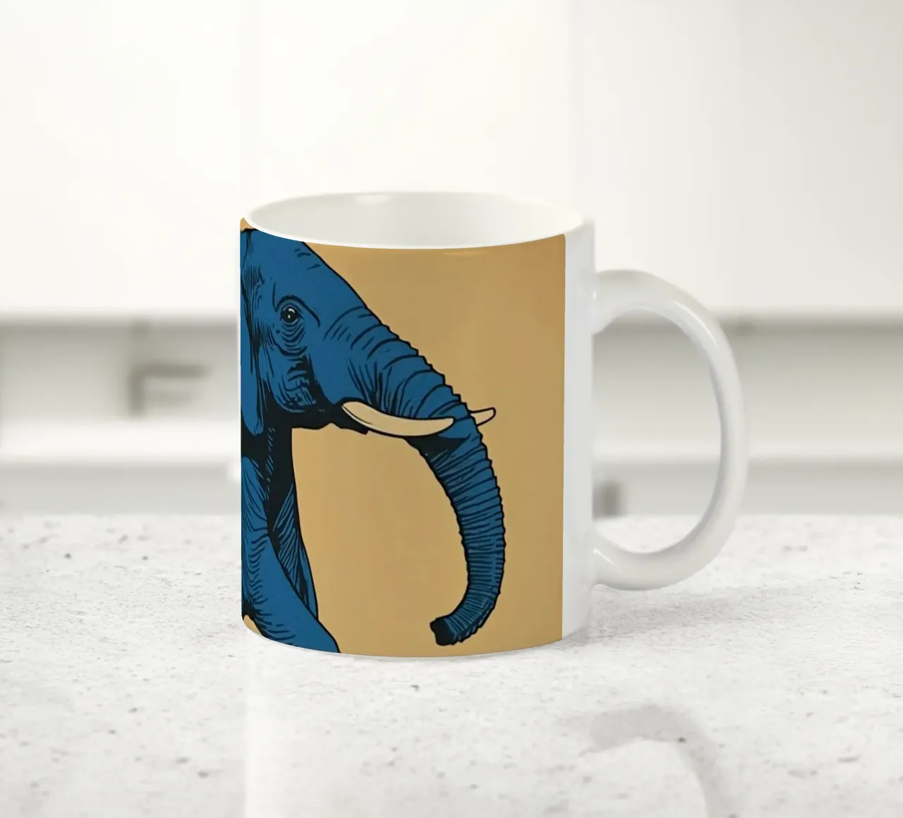 Eléphant bleu en équilibre sur un cube jaune mug en céramique de DesignDoodle