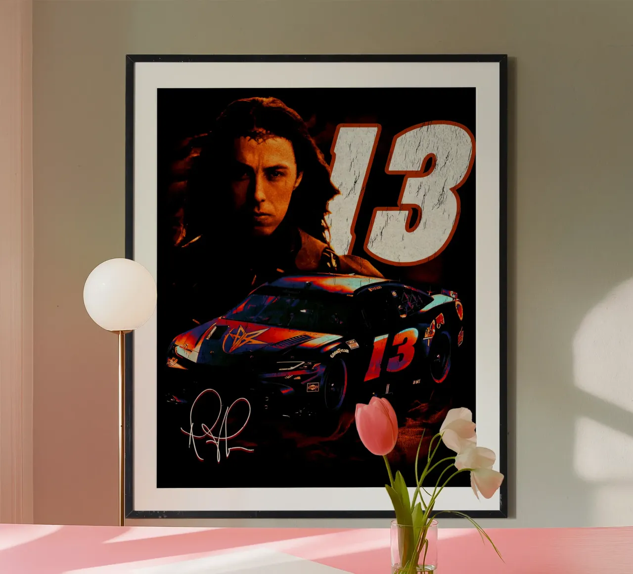 Tee per auto da corsa che cadono in retromarcia poster con telaio in alluminio da andrea boceli