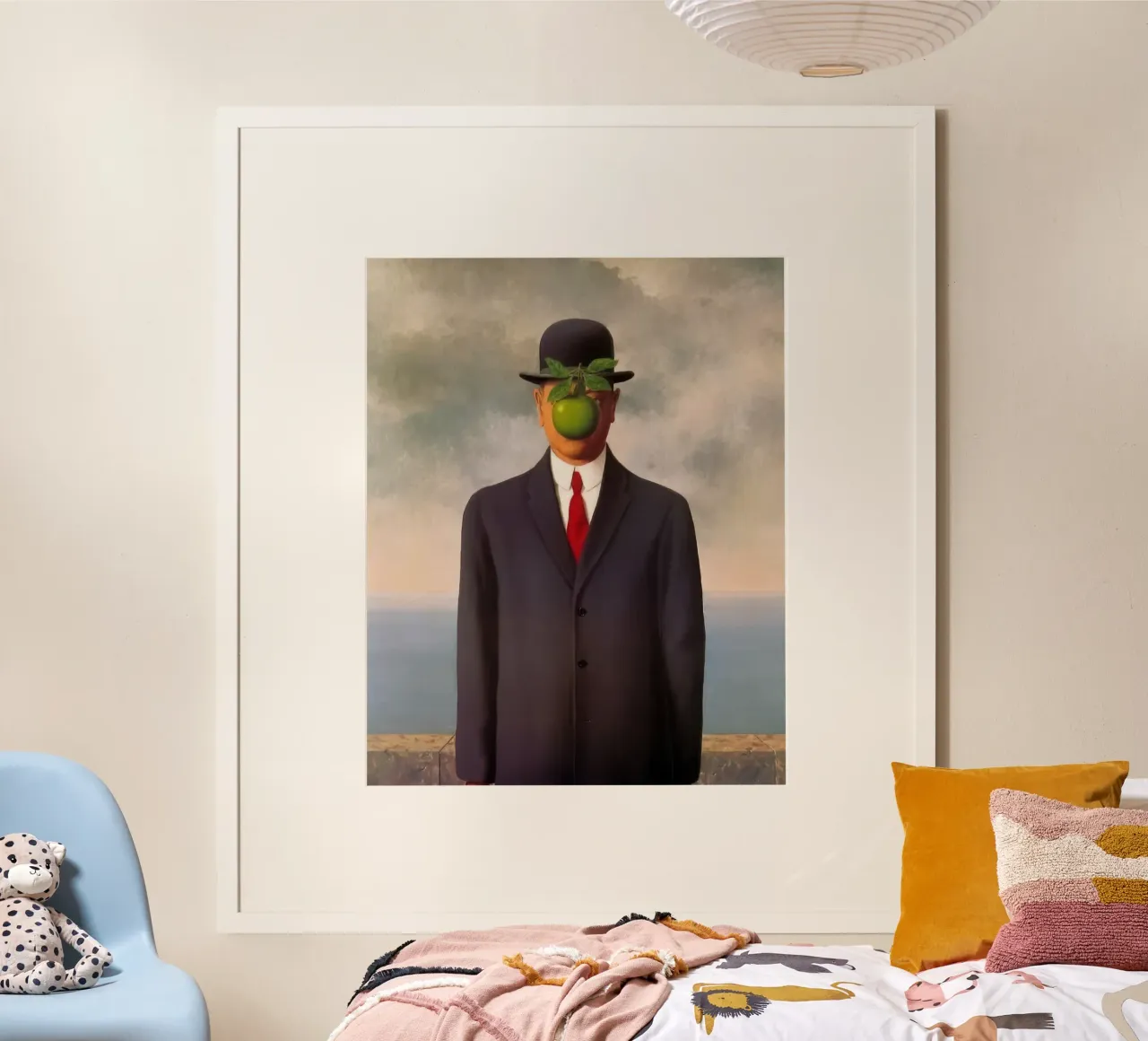Der Menschensohn, 1946 von Rene Magritte Poster mit Aluminium Rahmen von TIGER JHONSON