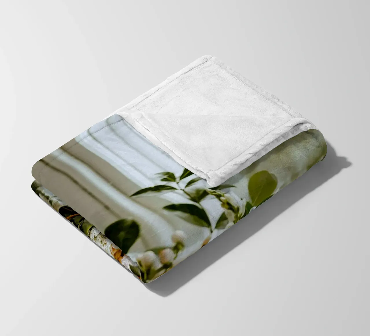 vase on window coperta in pile da space words