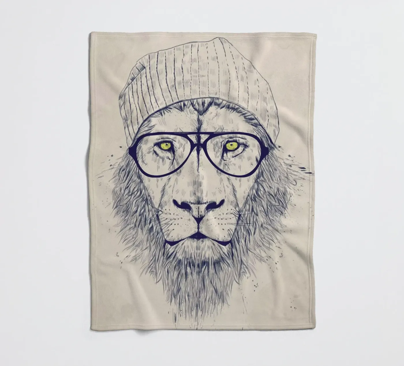 Cool lion Fleecedecke von Balazs Solti