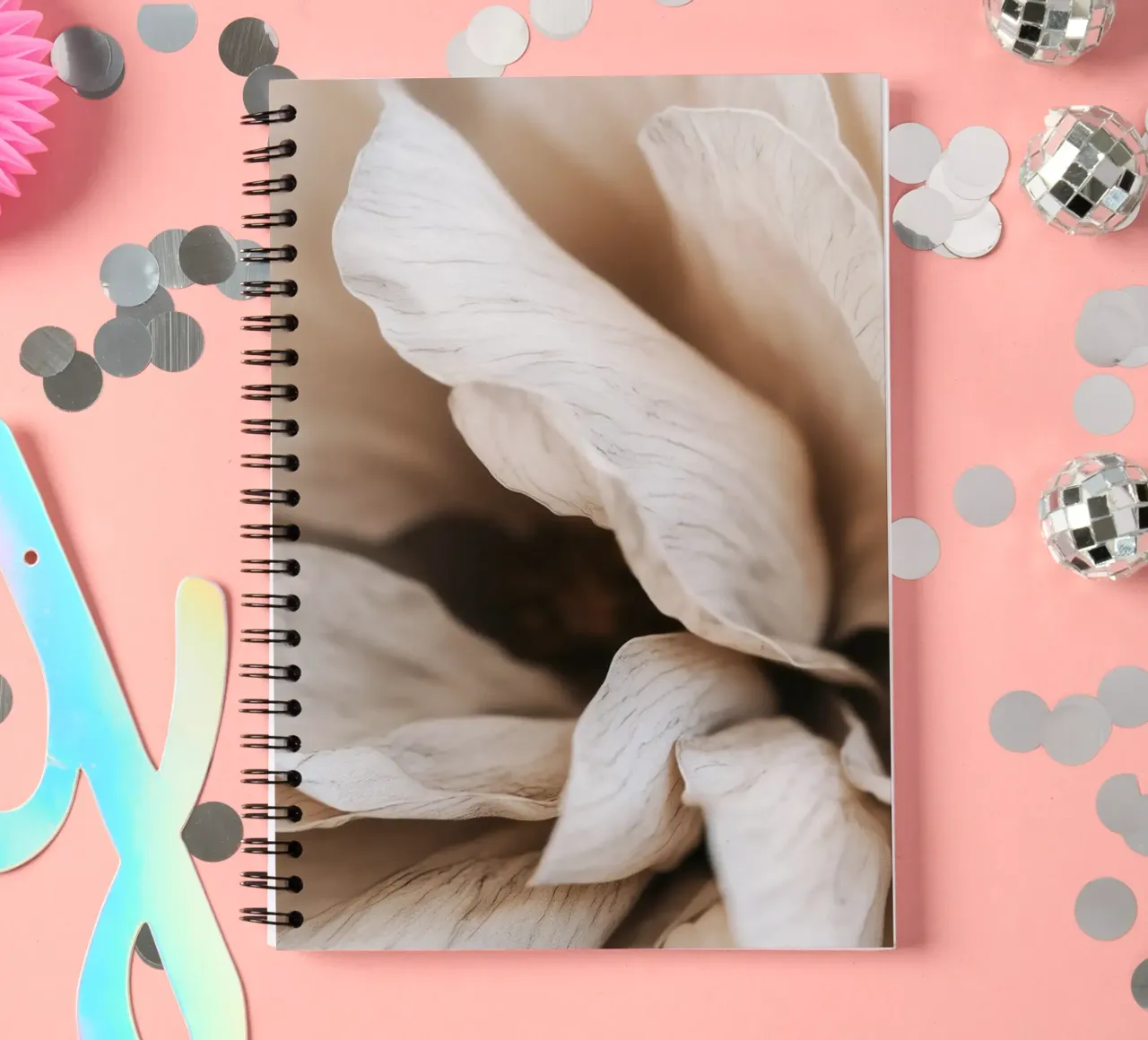 Fragile Bloom No 01 diario ad anelli da treechild