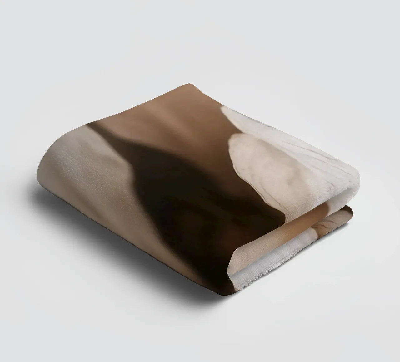 Fragile Bloom No 01 badhanddoek van treechild