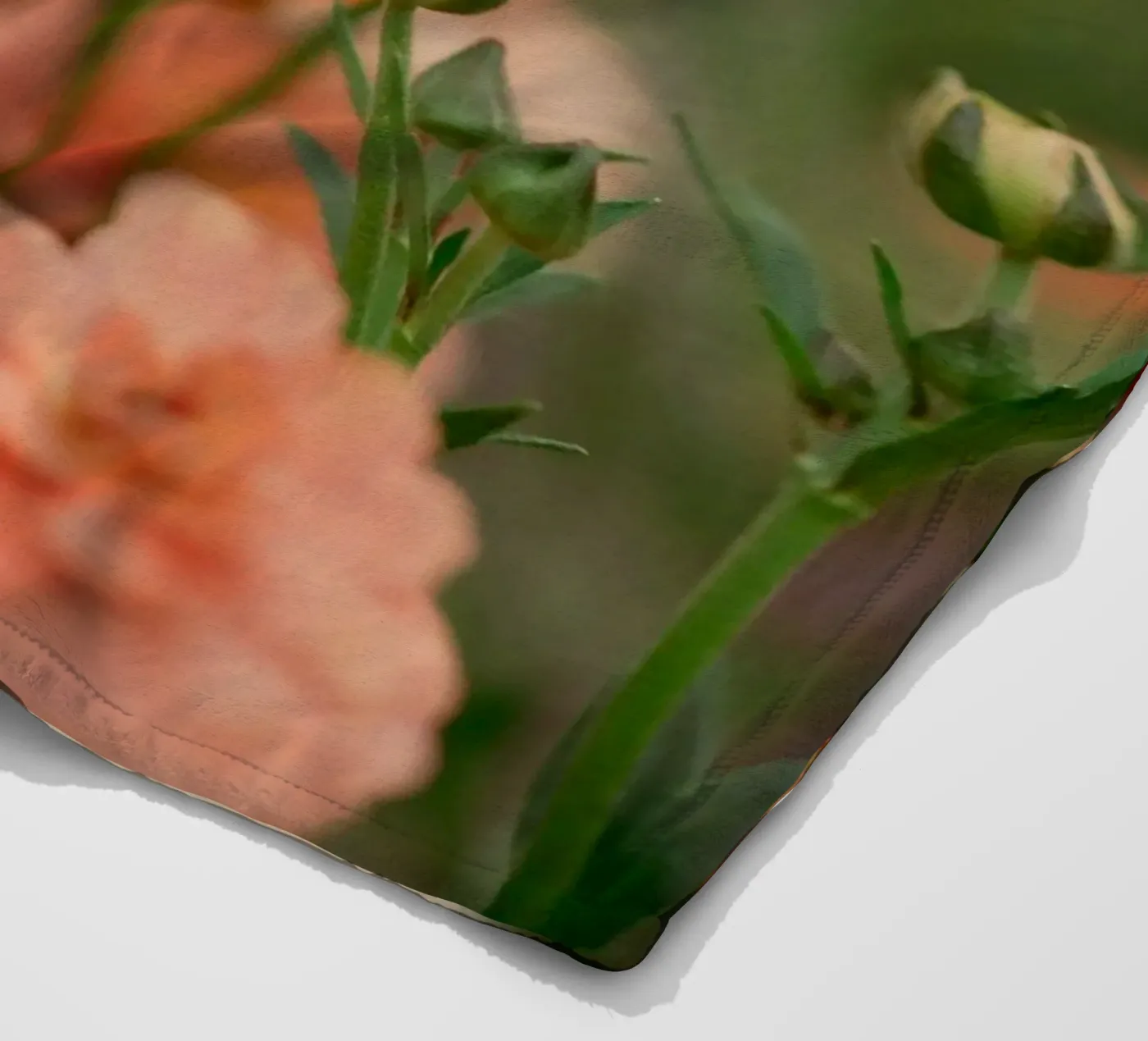 Rose Fleecedecke von Earthly Visions