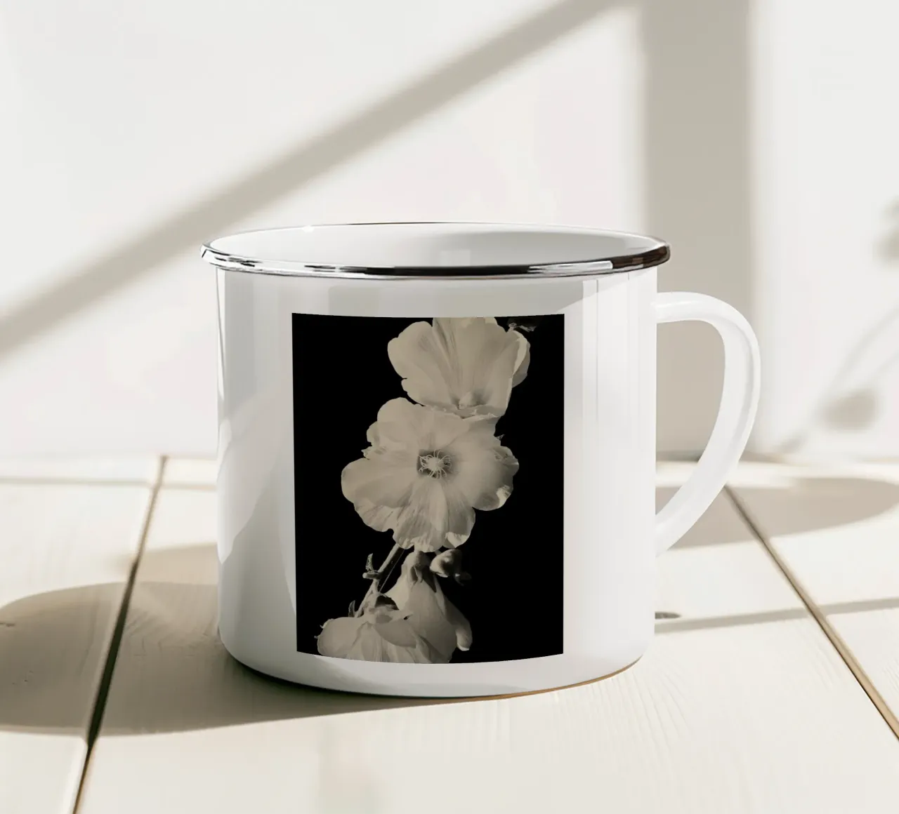 orchidea tazza in smalto da Earthly Visions