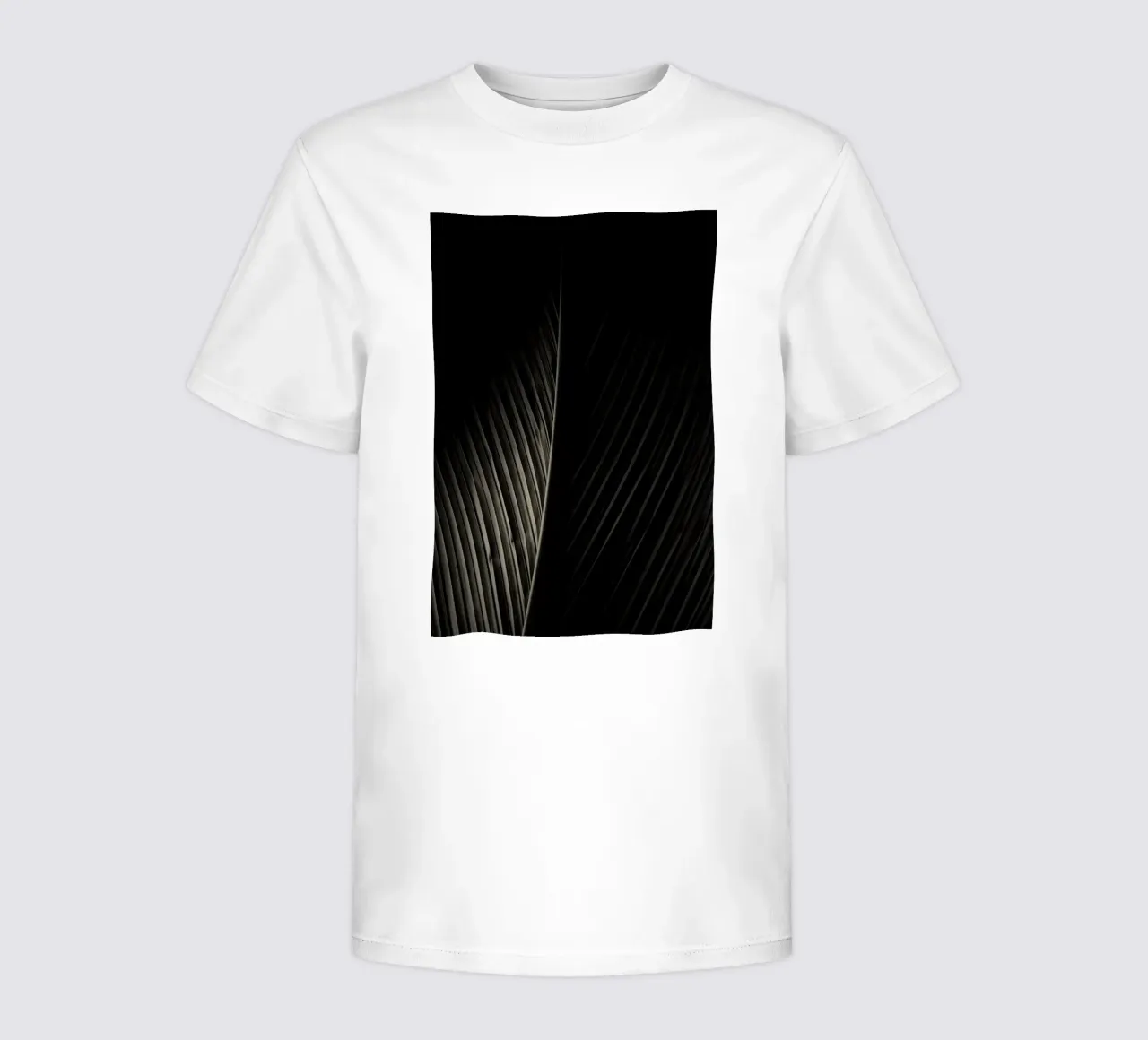 foglia di palma t-shirt bambini da Earthly Visions