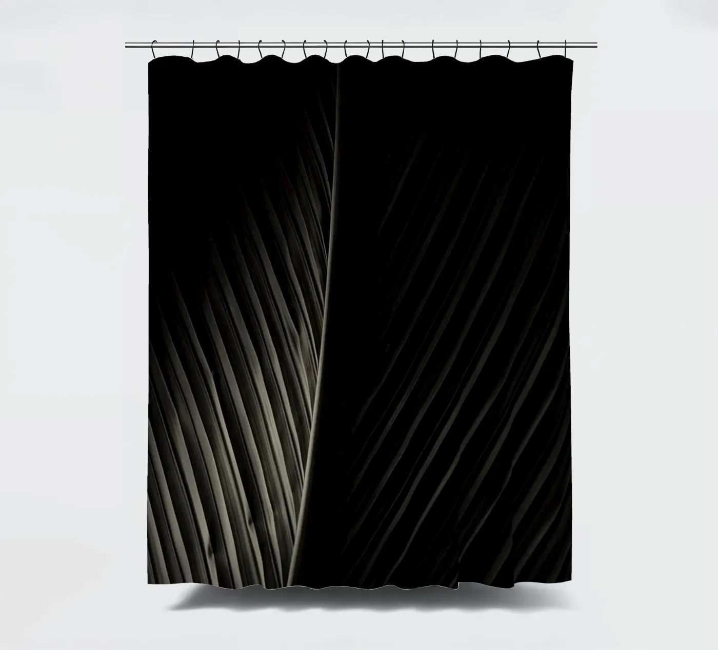 Palmenblatt Duschvorhang von Earthly Visions