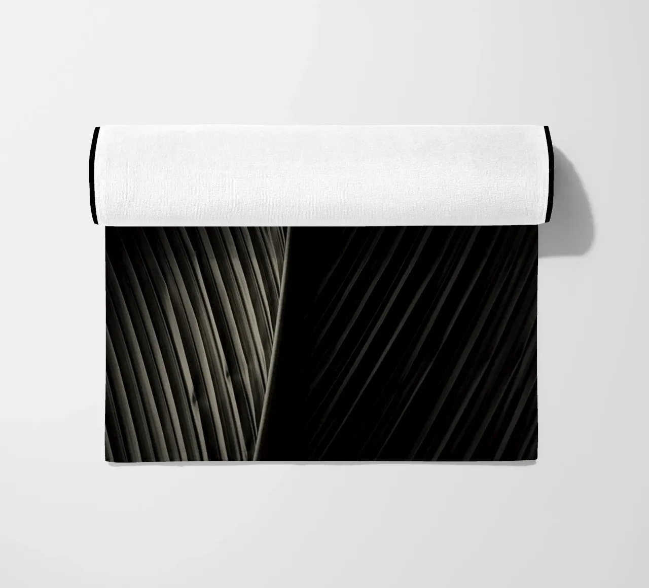 foglia di palma telo mare da Earthly Visions