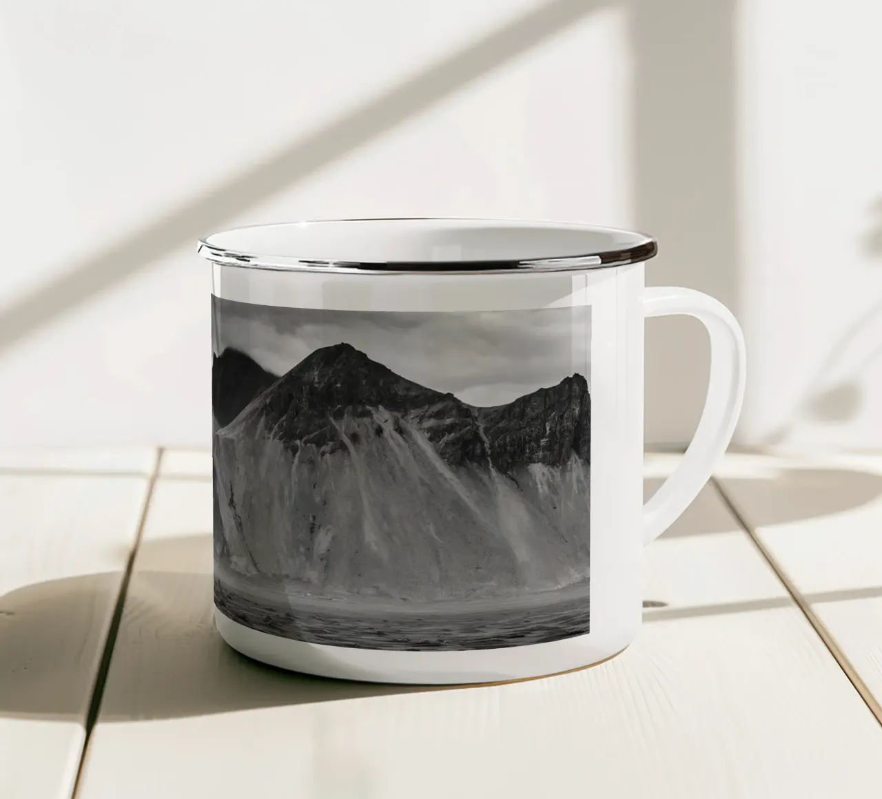 Spiaggia di Stokksnes tazza in smalto da thetraveller