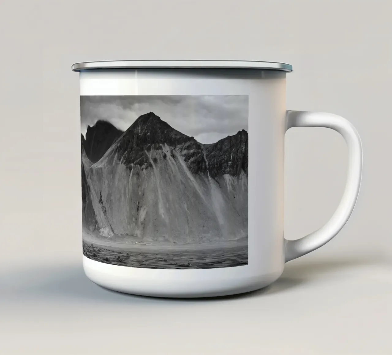 Spiaggia di Stokksnes tazza in smalto da thetraveller