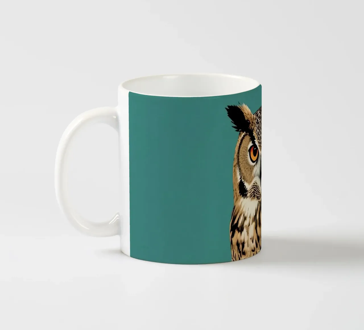 Gufo reale su cubo geometrico rosso tazza in ceramica da DesignDoodle