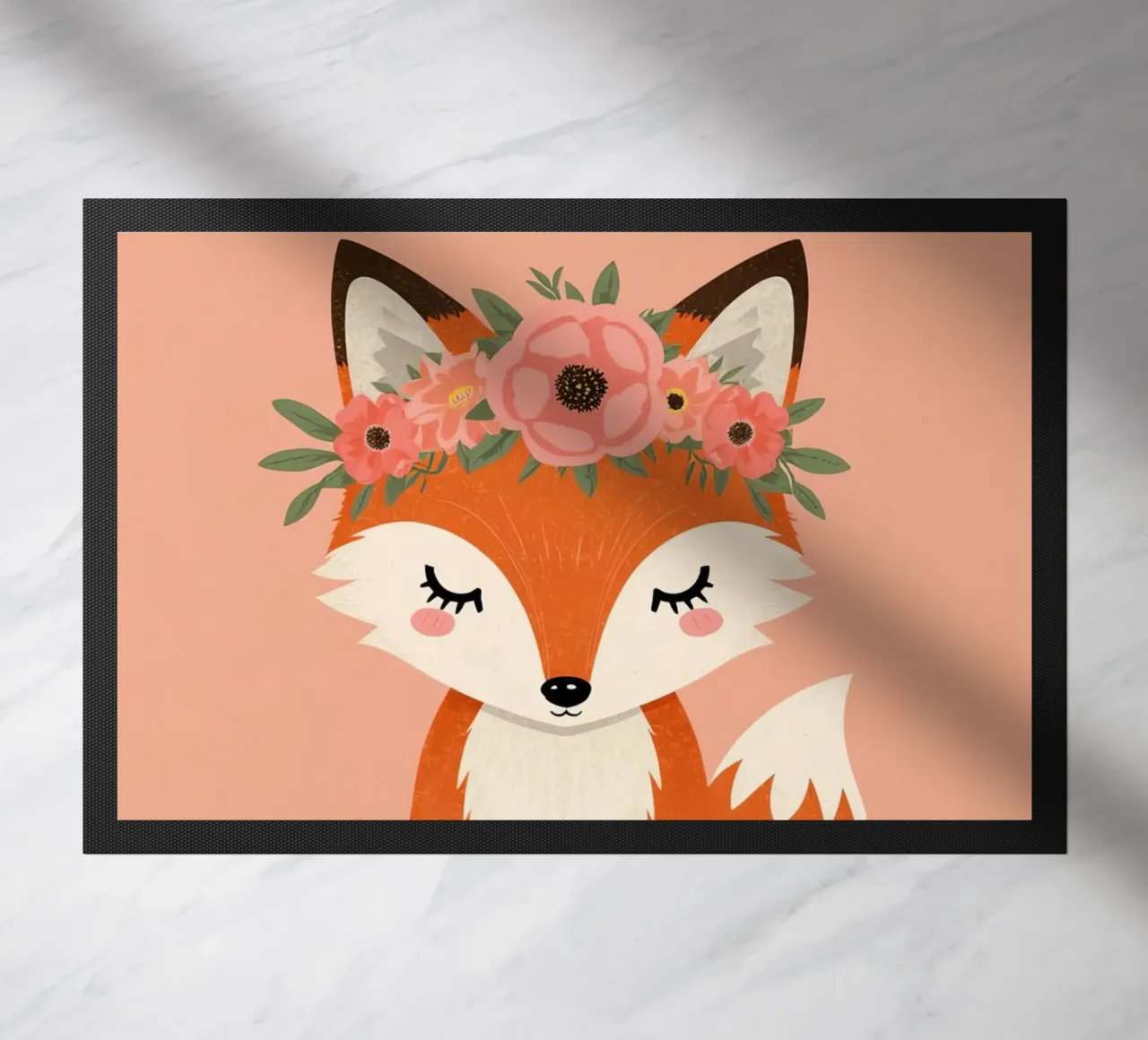 Volpe felice con corona floreale zerbino da DesignDoodle