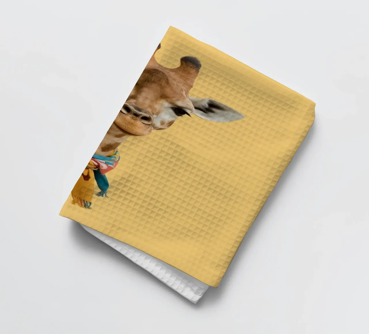Testa e collo di giraffa con sciarpa su sfondo giallo canovaccio da cucina da DesignDoodle