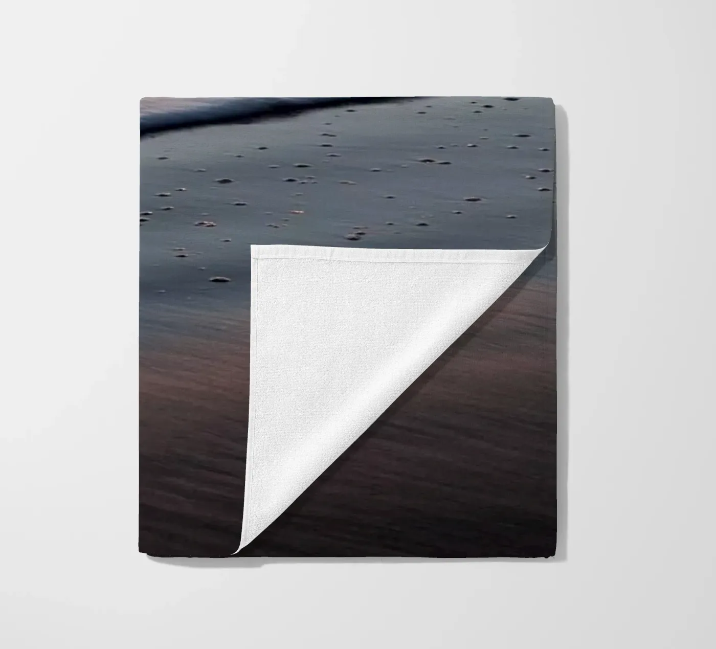 Rhythm beach towel by Marc Gruninger