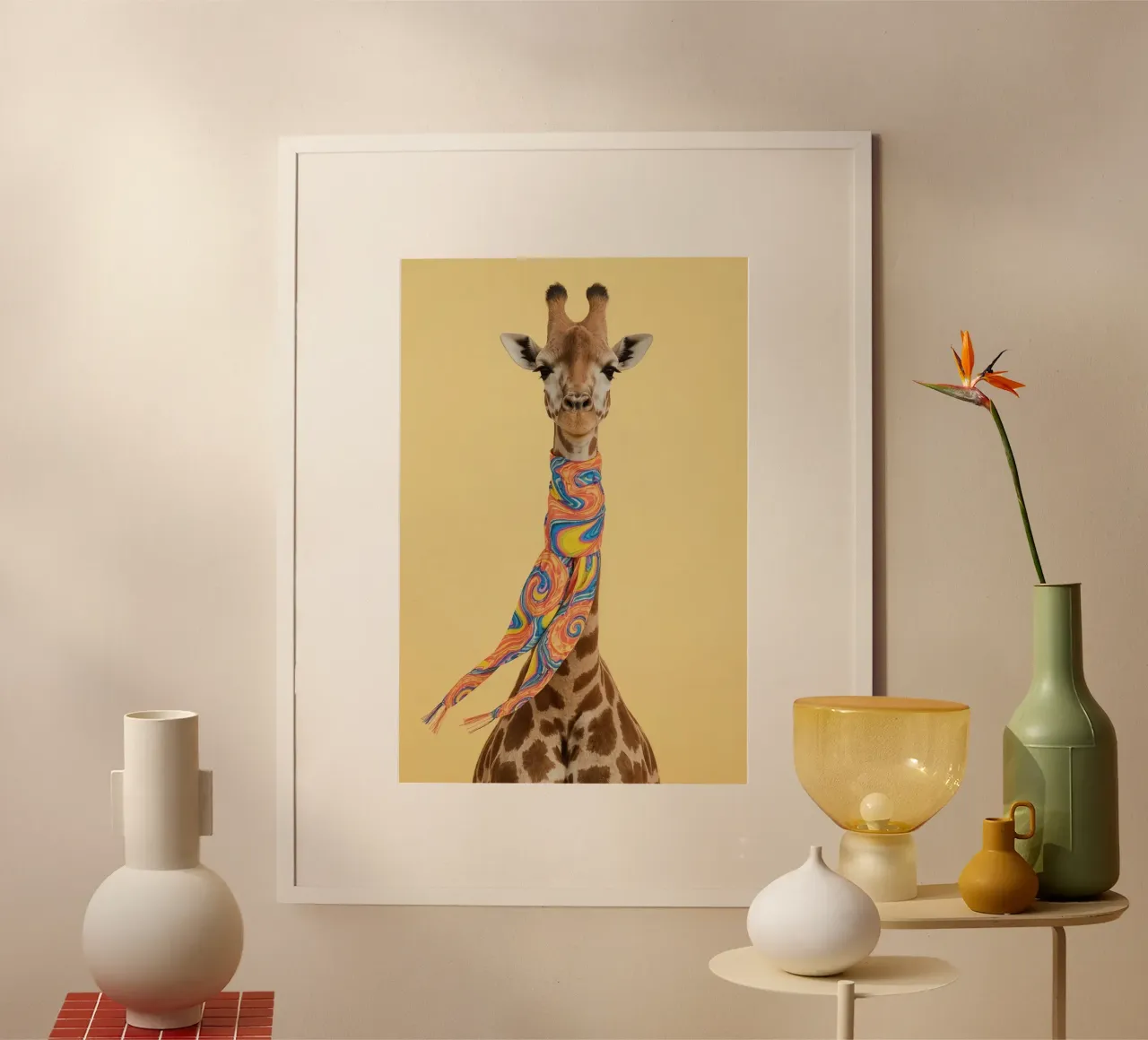 Jirafa con bufanda estampada poster de DesignDoodle
