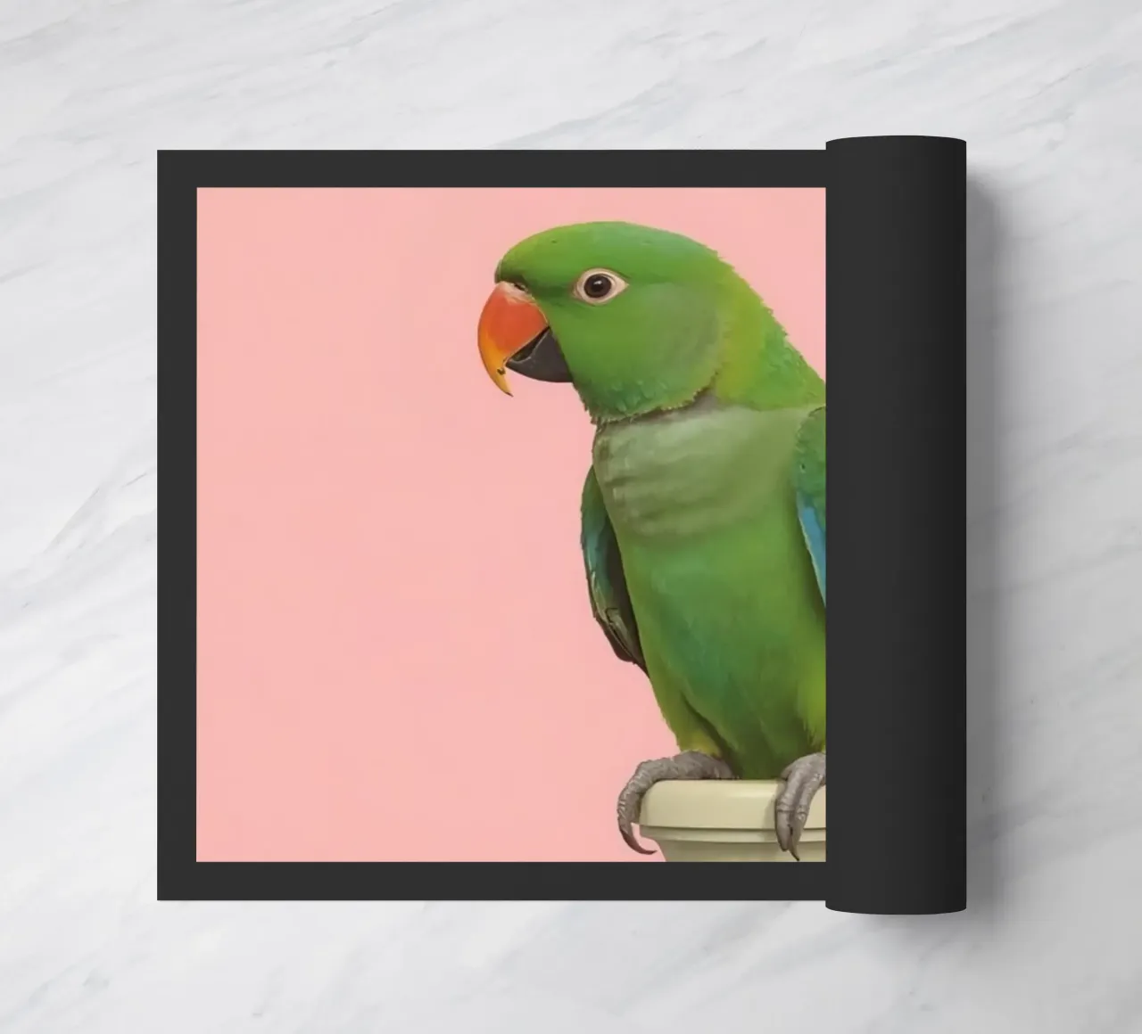 Pappagallo verde su palo a strisce bianche e rosse zerbino da DesignDoodle