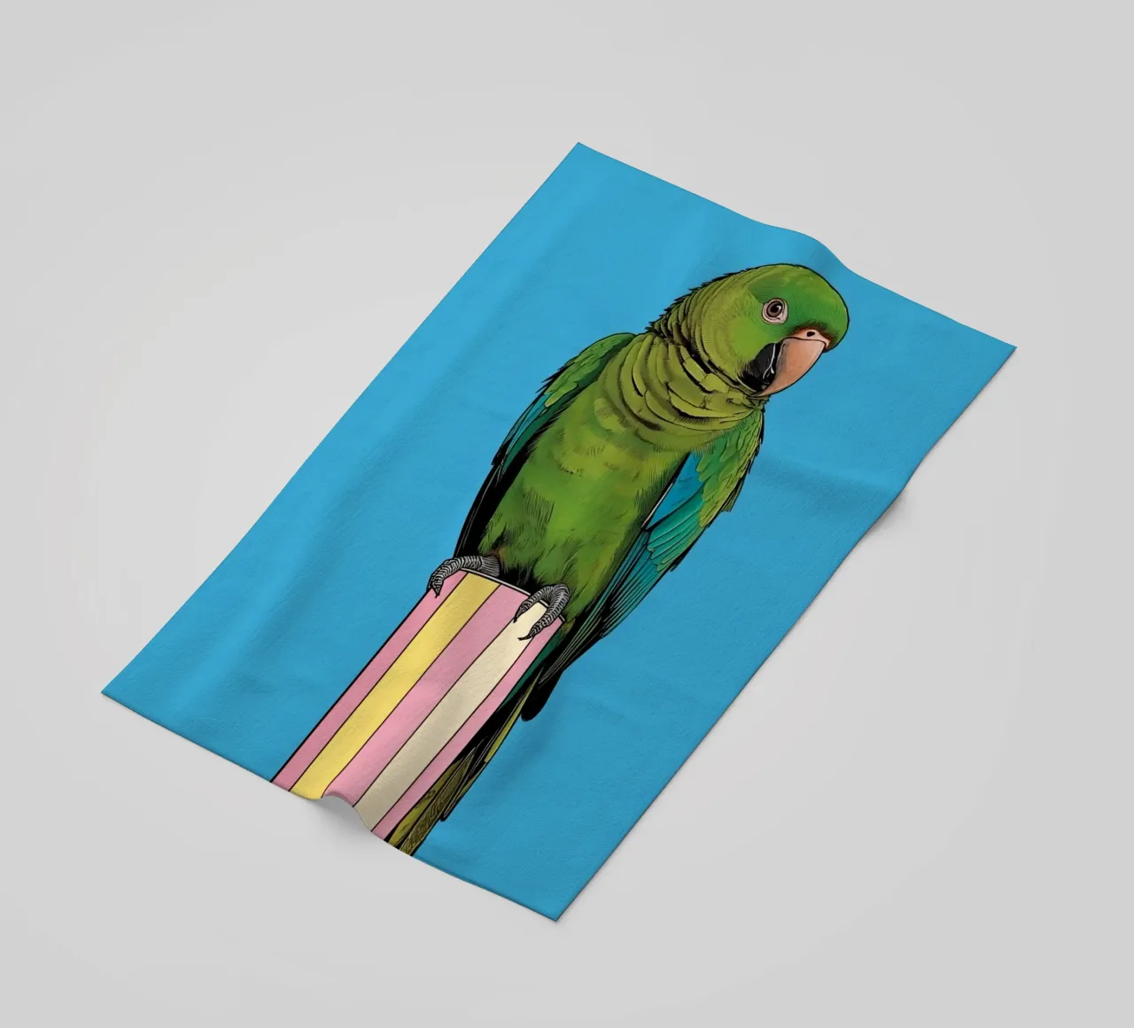 Pappagallo verde su colonna a righe telo mare da DesignDoodle