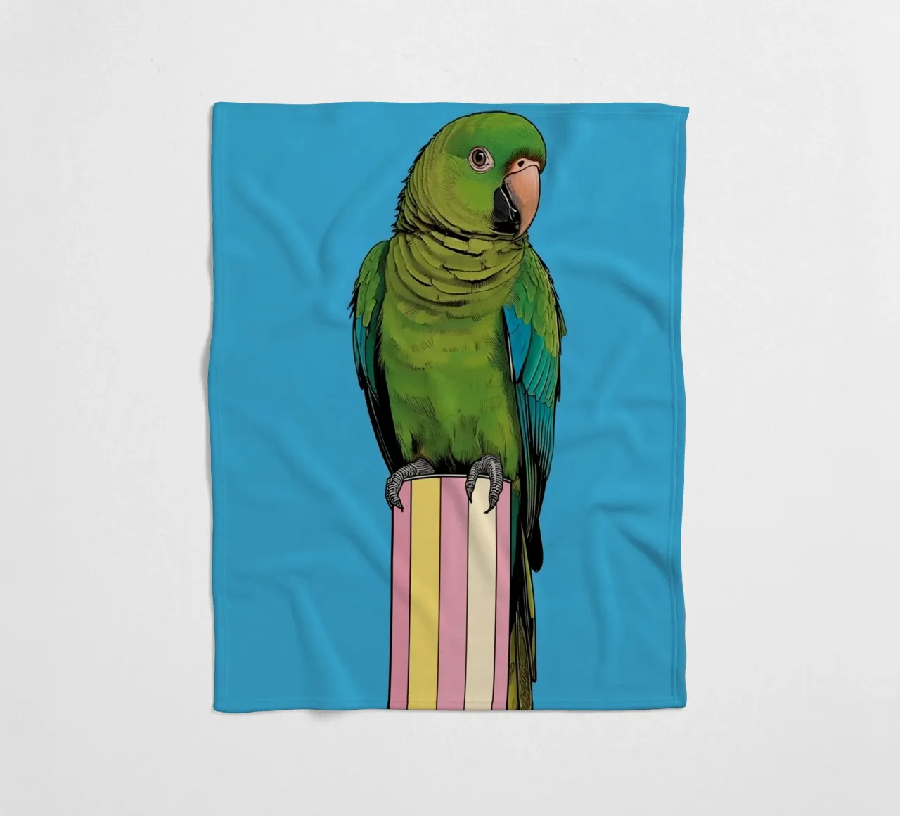 Pappagallo verde su colonna a righe coperta in pile da DesignDoodle