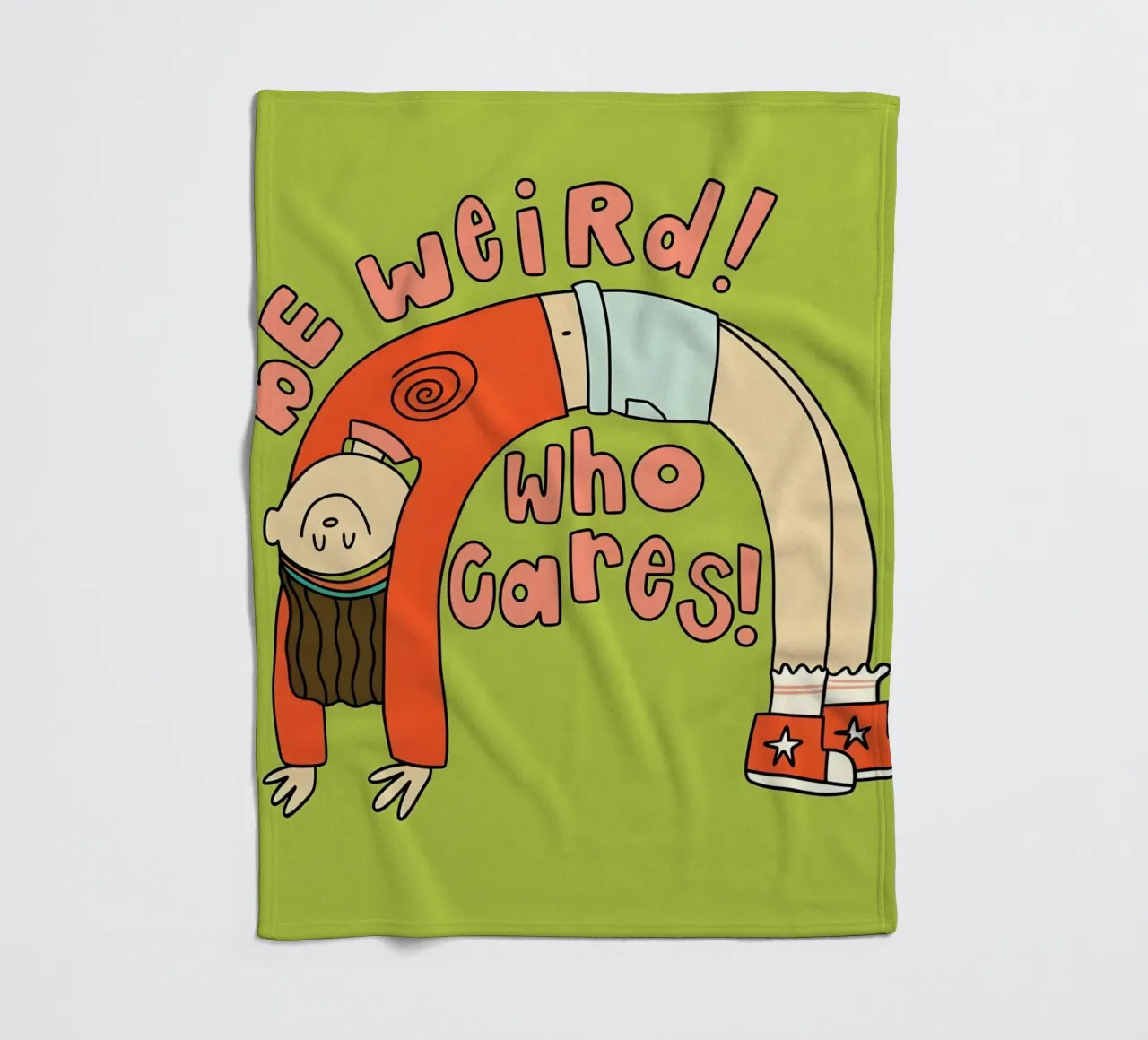 "bE weiRd! who çares! coperta in pile da Type & Tape