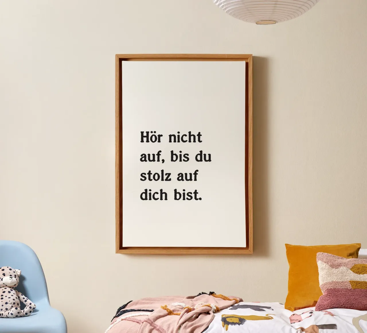 Hör nicht auf, bis du stolz bist. tela con Cornice a cassetta da Fraysein Design