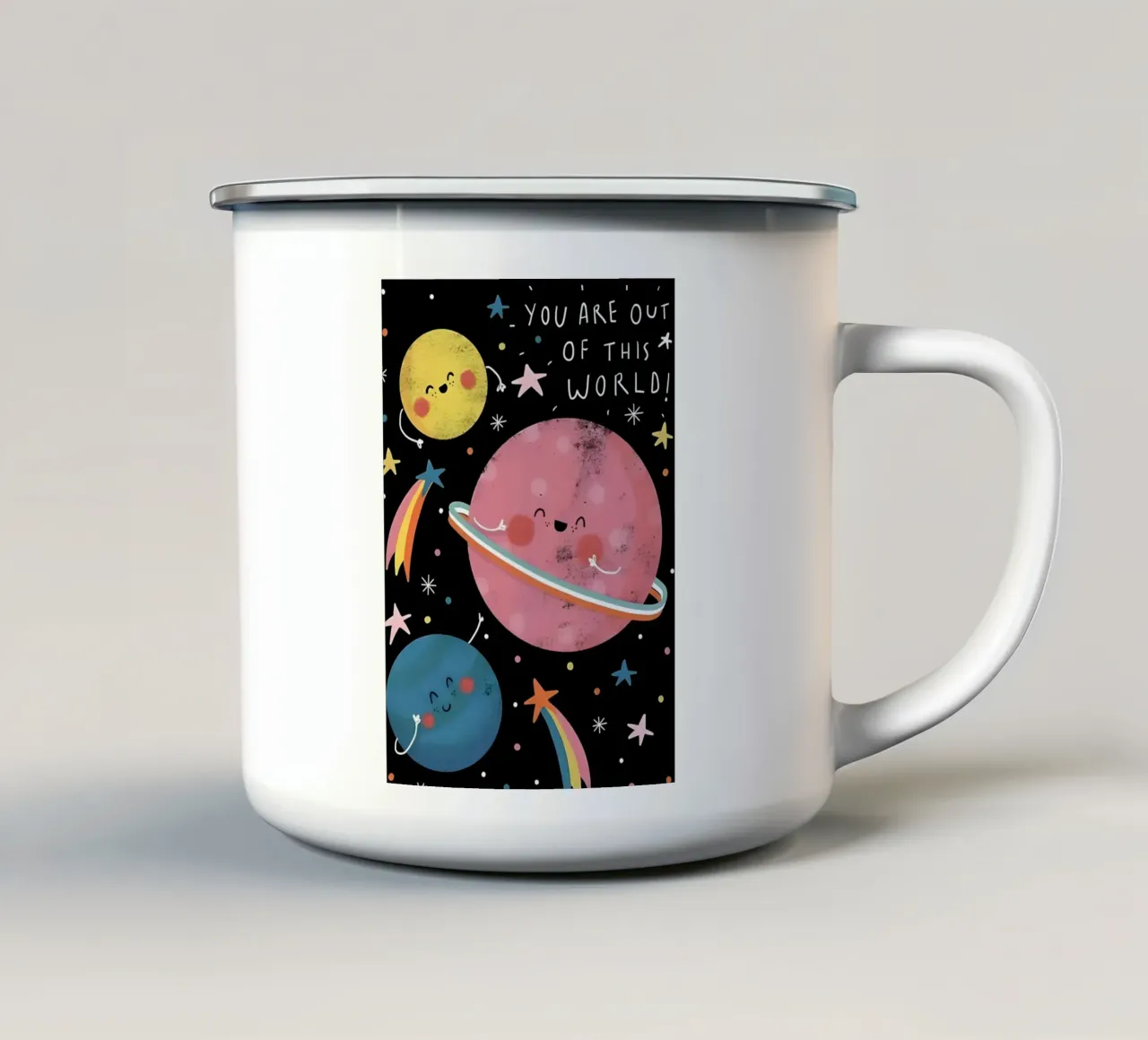 "YOU ARE OUT OF THIS WORLD! tazza in smalto da Type & Tape