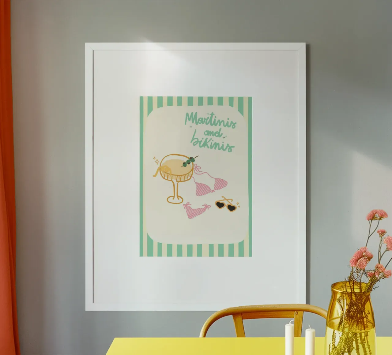 Martini e bikini, Cocktail art retrò, Summer Vibe poster con telaio in plastica da dawnthesea