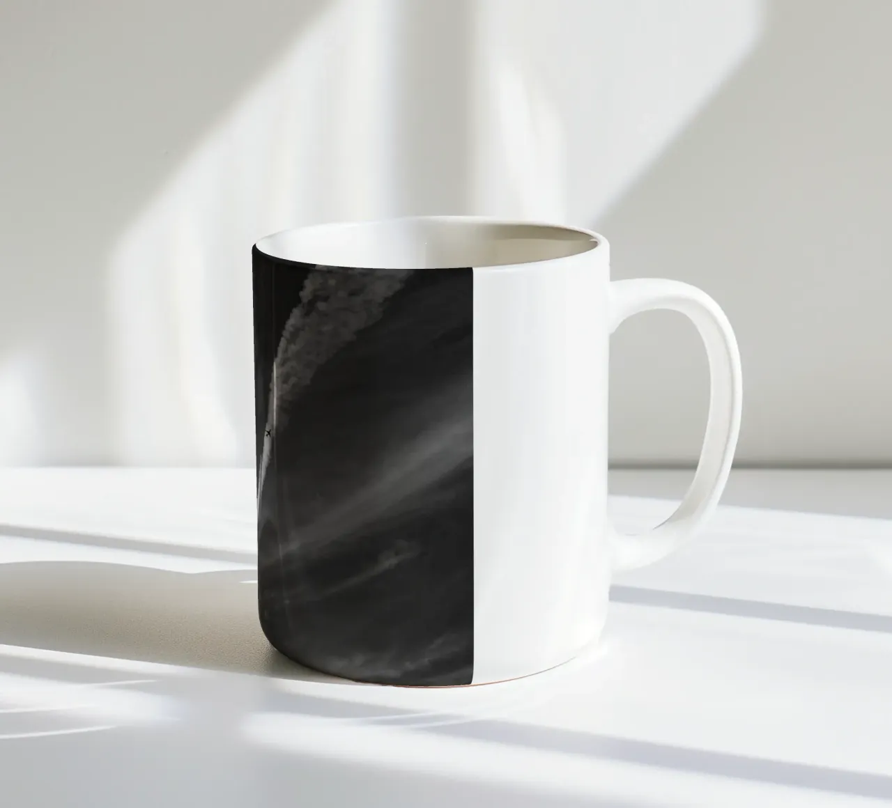Silver Lining tazza in ceramica da Marc Gruninger