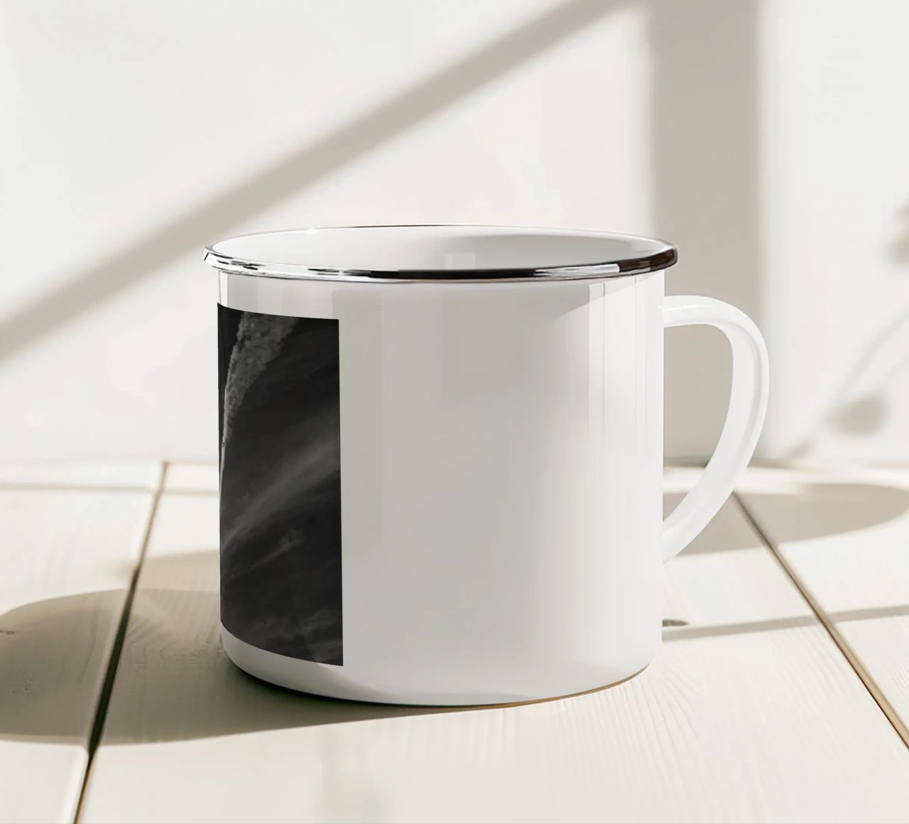 Silver Lining tazza in smalto da Marc Gruninger
